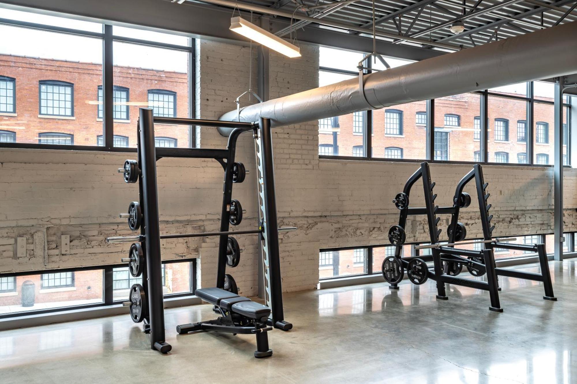 The Warehouse Hotel At Champion Mill Hamilton Esterno foto